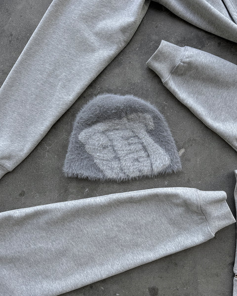 GREY FLUFFY BEANIE